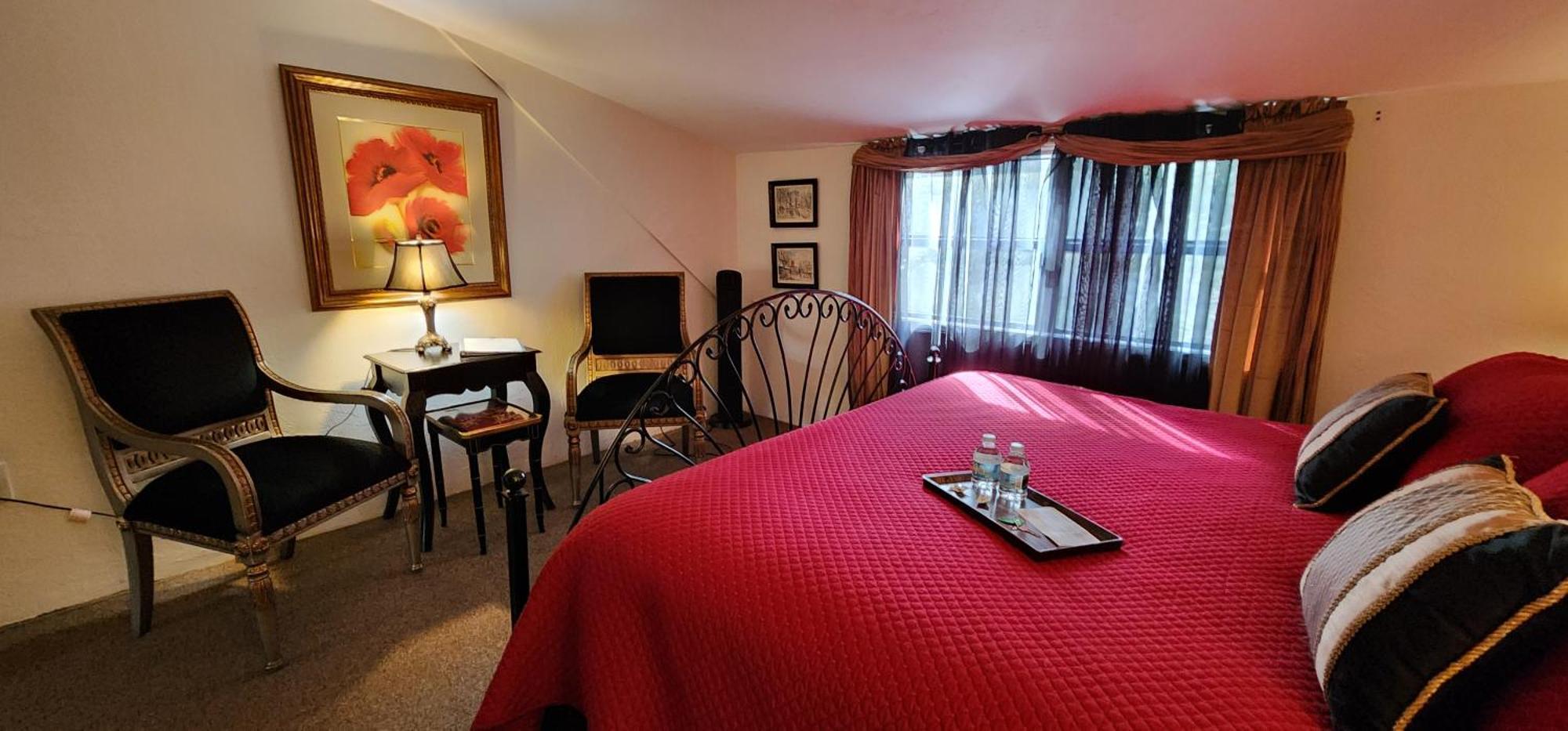Lily Creek Lodge 달로네가 외부 사진