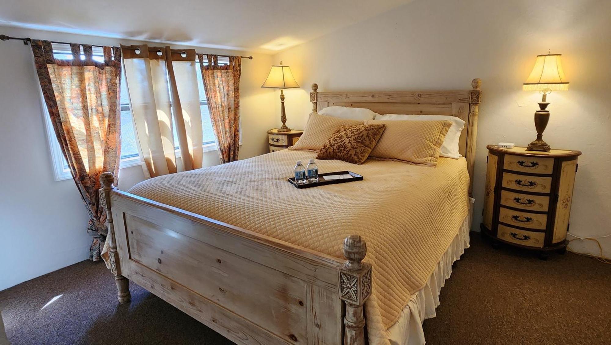 Lily Creek Lodge 달로네가 외부 사진